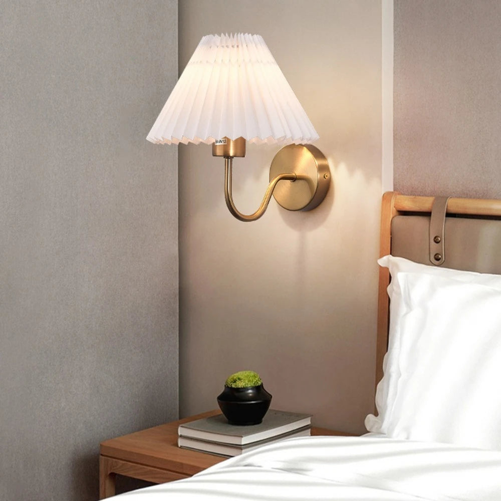 Retro pleated fabric wall light