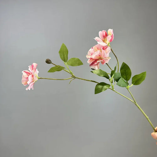 Artificial silk daisy for indoor decoration