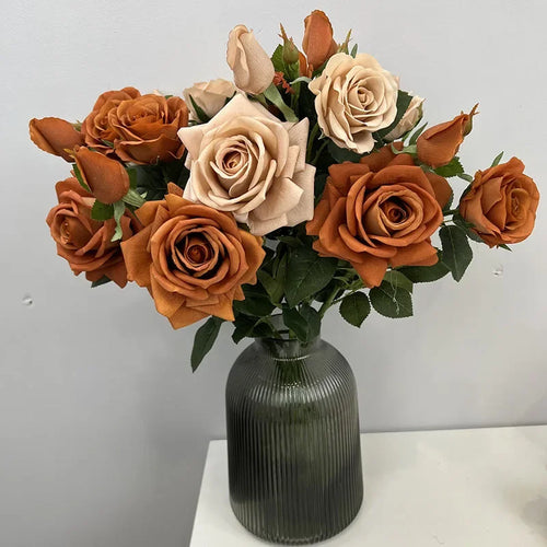 Realistic artificial flowers for party and event decoration - vue 3 sur 13