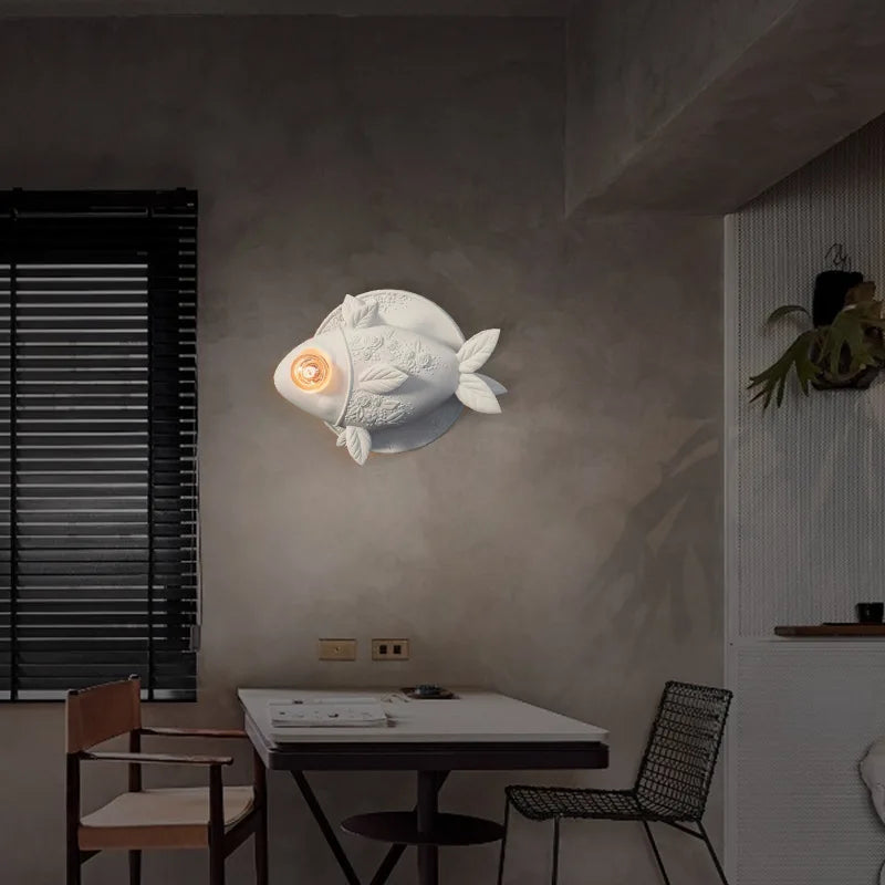 Luminous fish wall light for indoor decoration - vue 3 sur 7