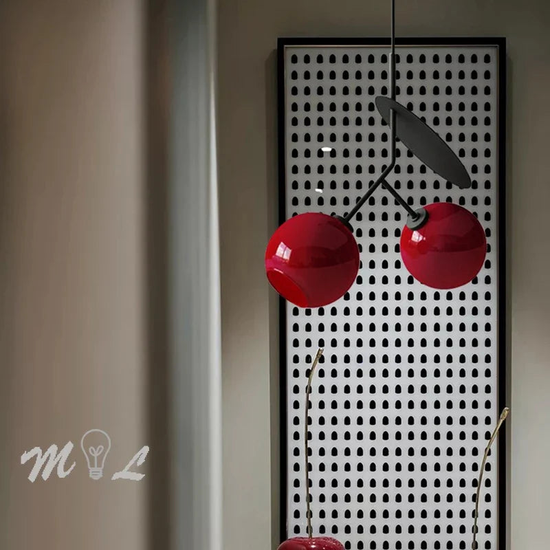 Modern glass pendant light for creative interior decoration - vue 3 sur 12