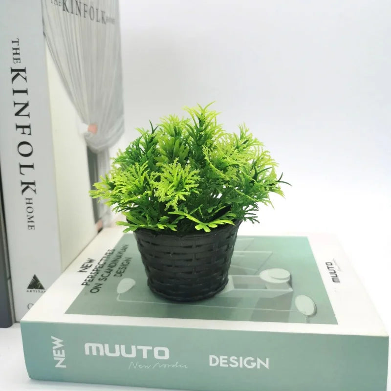Mini artificial potted plant for decoration and festive events - vue 7 sur 11