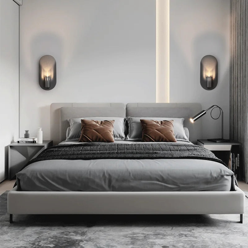 Minimalist luxury aluminium wall light with creative decorative design - vue 5 sur 8