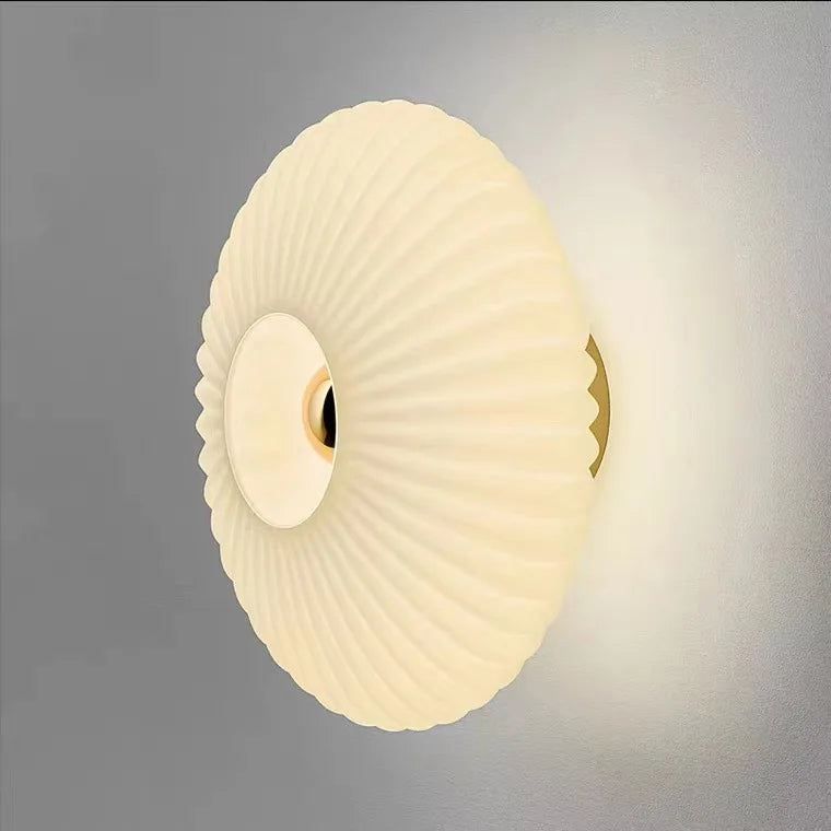 Medieval glass wall lamp in Bauhaus style for a warm atmosphere - vue 9 sur 9