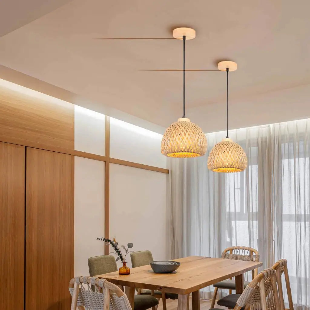 Handwoven bamboo chandelier with integrated LED - vue 5 sur 16