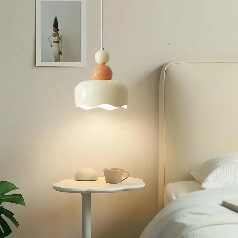 Dimmable chandelier for children's room, romantic and cosy