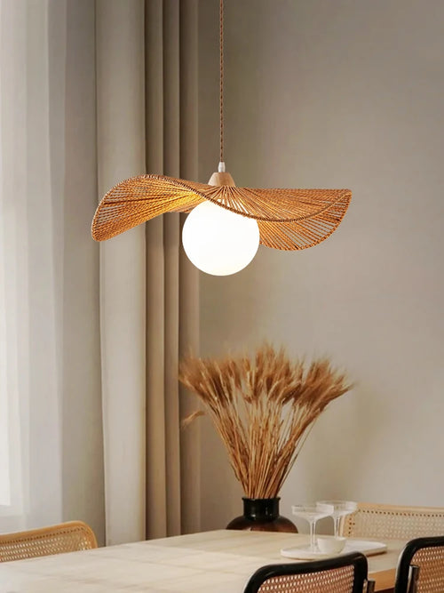 Japanese style wooden pendant light for interior decoration - vue 3 sur 5