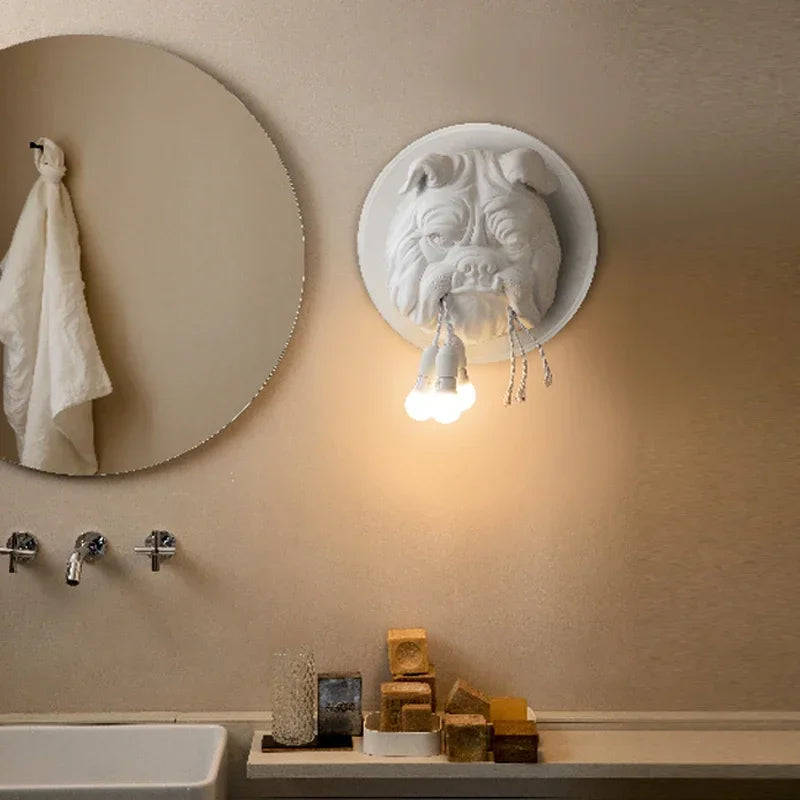 Vintage bulldog design resin wall light - vue 3 sur 14