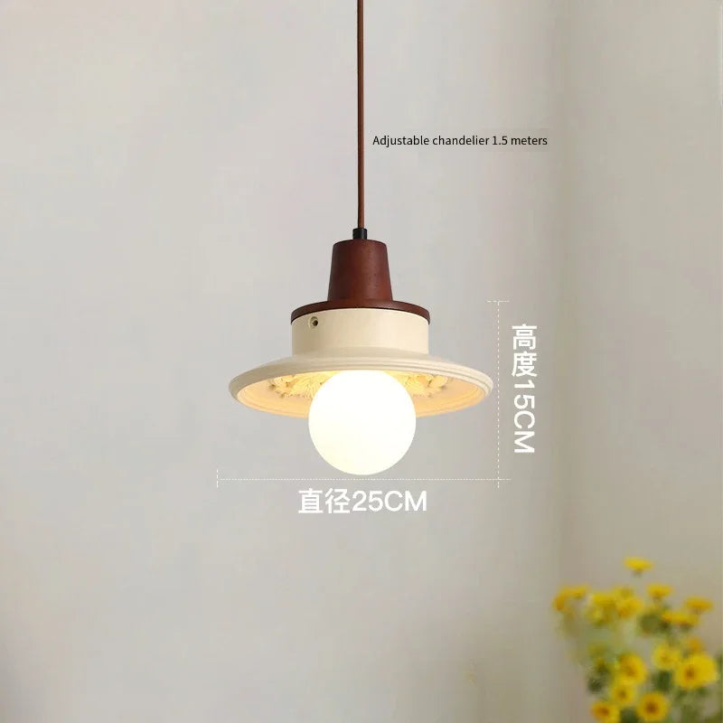 Decorative antique-style engraved resin retro chandelier - vue 10 sur 14