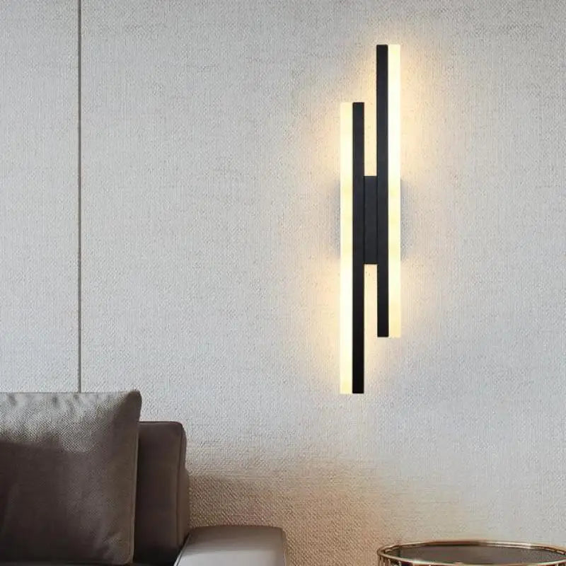 Luxury modern two-head vertical LED wall light