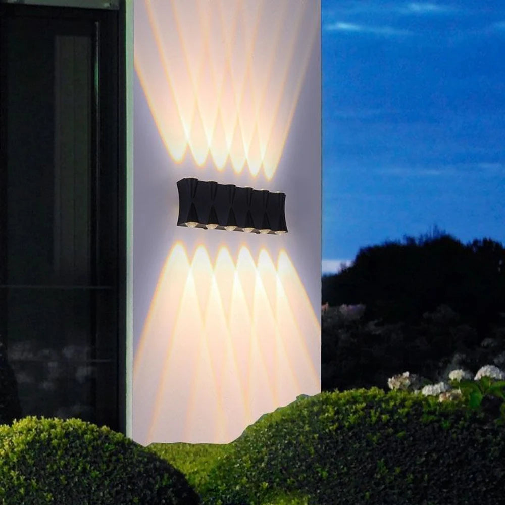 Modern outdoor wall light for garden and hotel
