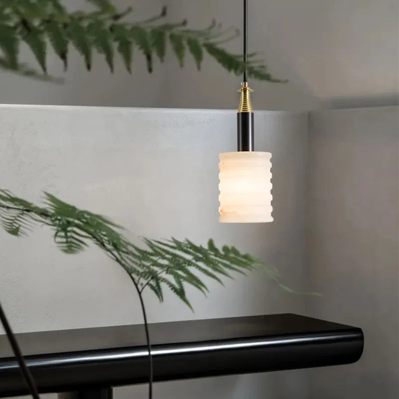Modern minimalist Chinese marble chandelier for restaurant and bar - vue 5 sur 7