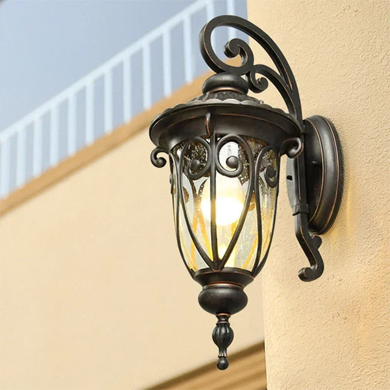 Contemporary waterproof LED outdoor wall light for modern spaces