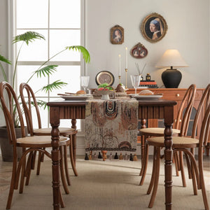 Chemin de table vert jacquard floral pompons campagne