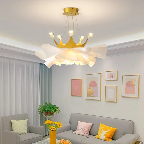 Modern crystal chandelier for a romantic and cosy decor - vue 6 sur 8