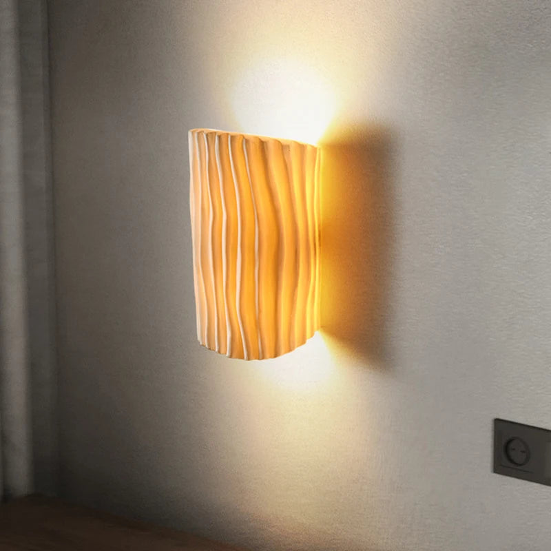 Nordic resin wall light wave pattern double head LED