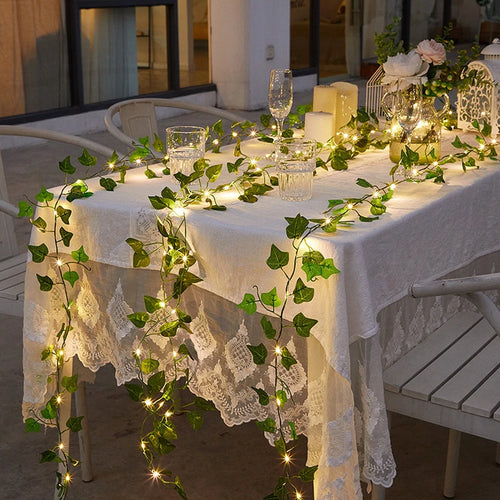 Maple leaf LED string lights for Christmas decoration - vue 5 sur 12