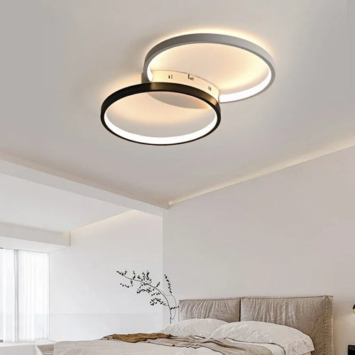 Creative black and white chandelier for interior decoration - vue 4 sur 16