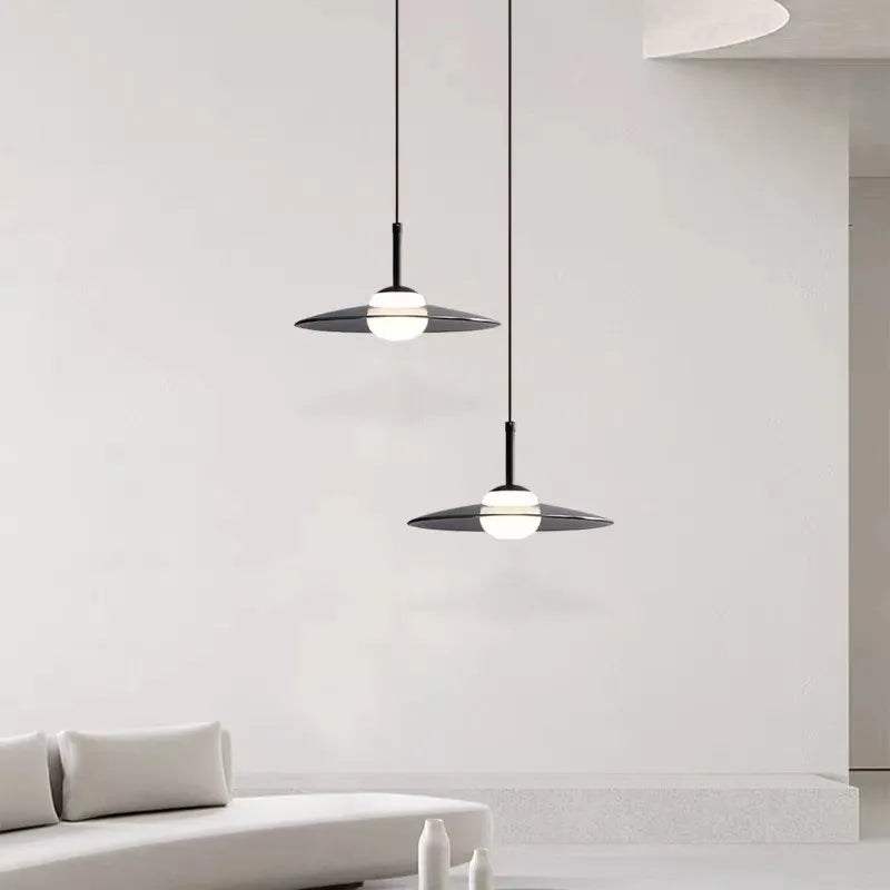 Multi-head glass pendant light for modern interiors - vue 5 sur 23
