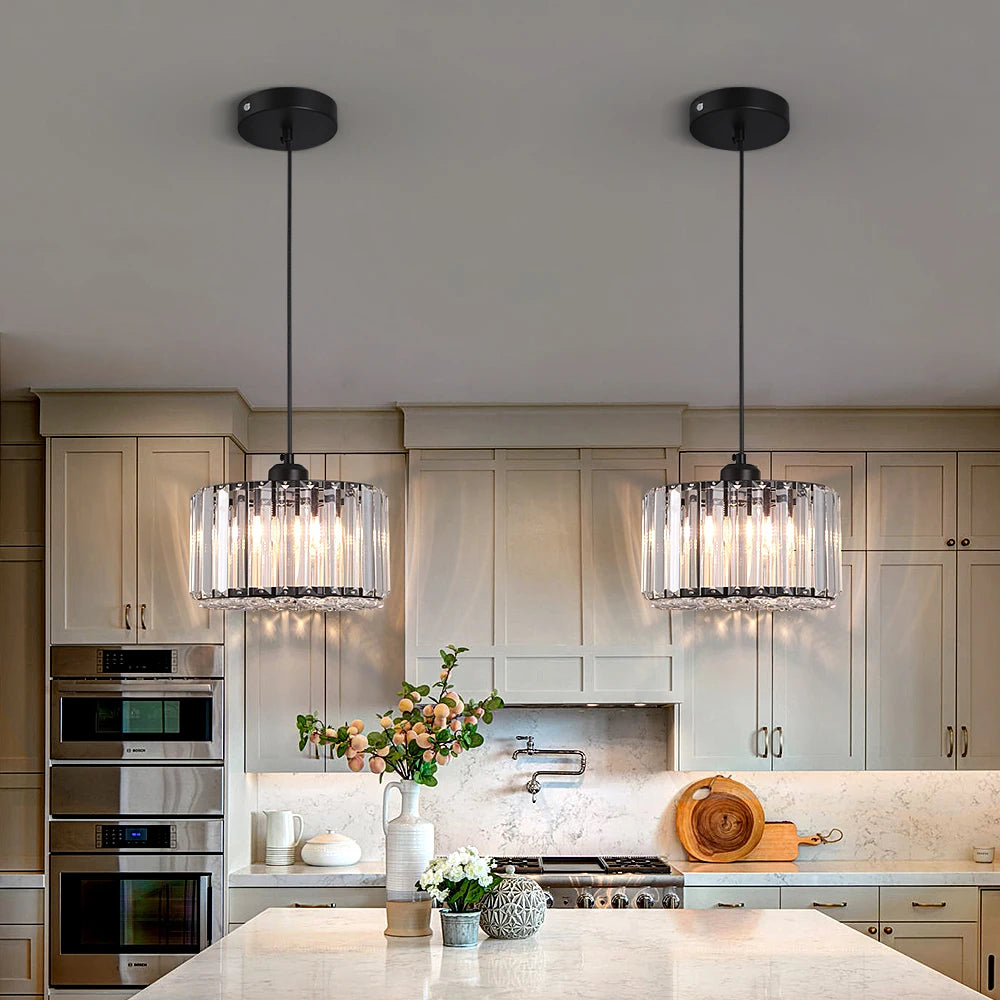 Adjustable hanging pendant light