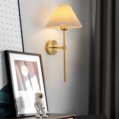 Modern pleated fabric wall light nordic creative hotel lighting - vue 4 sur 10