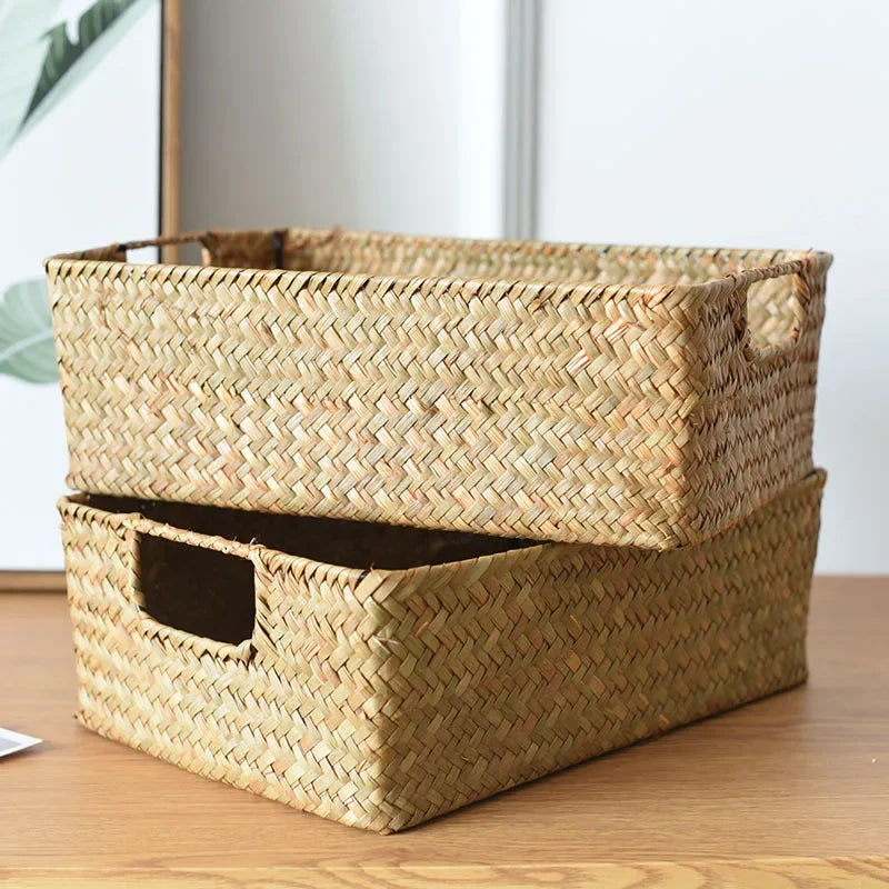 large woven seagrass basket for storage and decoration - vue 5 sur 10