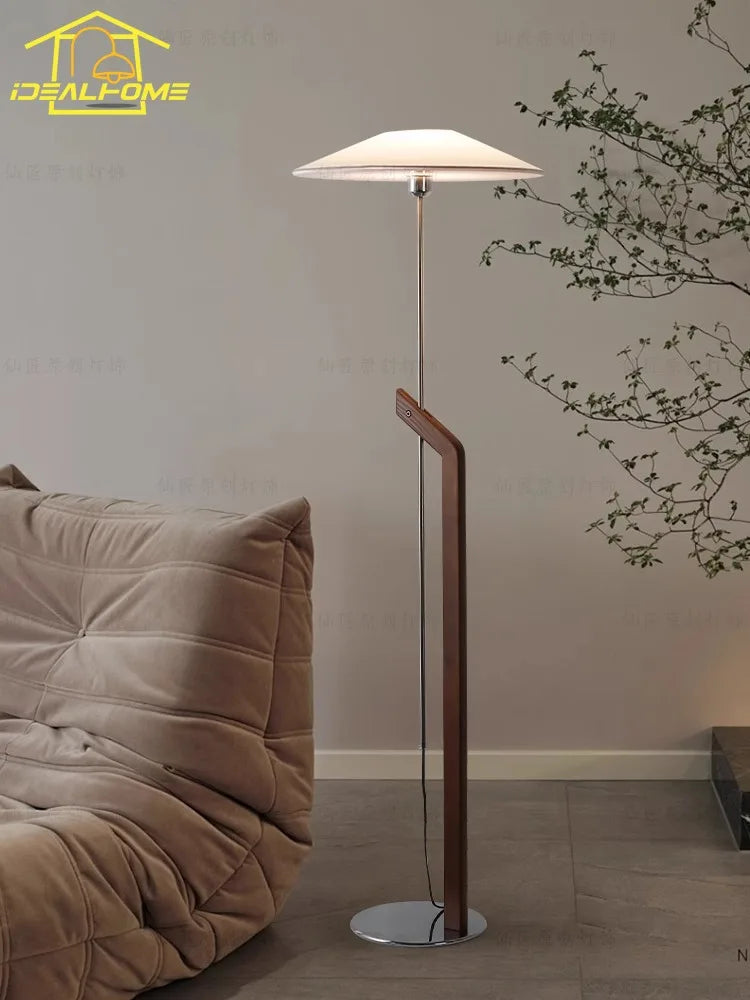 Japanese solid wood wabi-sabi Bauhaus decorative floor lamp