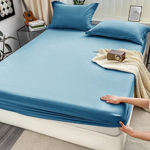 Premium Solid Color Brushed Fitted Sheet,Ultra-Soft Sateen Weave for Cozy Nights - Hypoallergenic and Easy Care Bedding - vue 7 sur 13