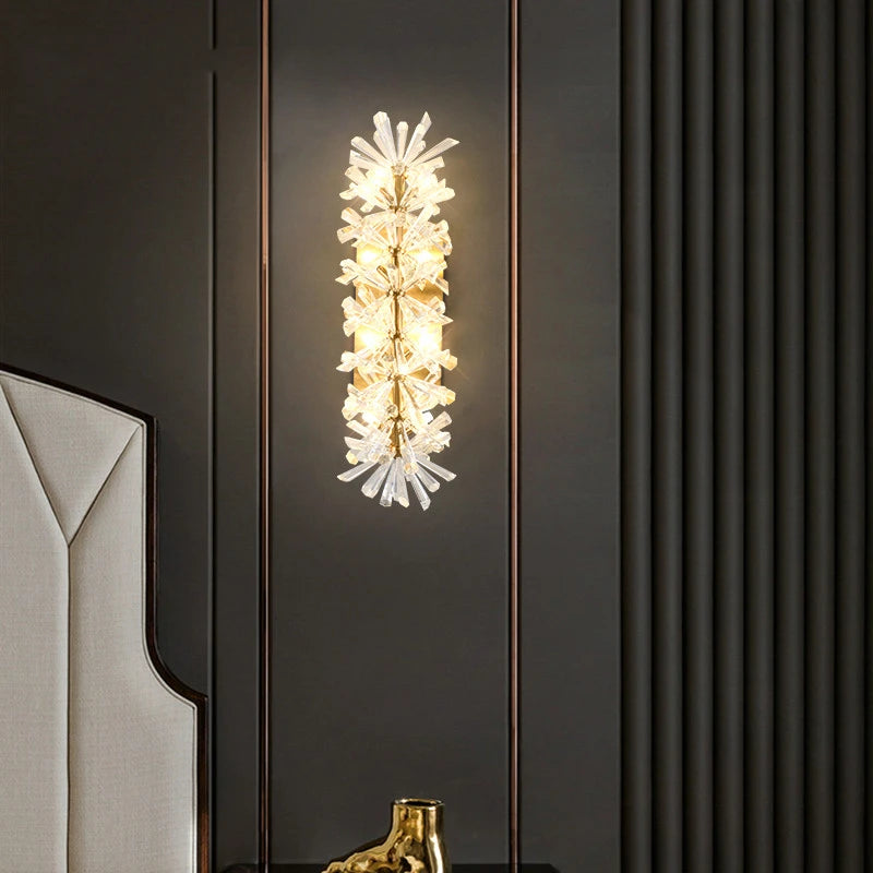 Modern LED crystal and gold metal wall light - vue 4 sur 12