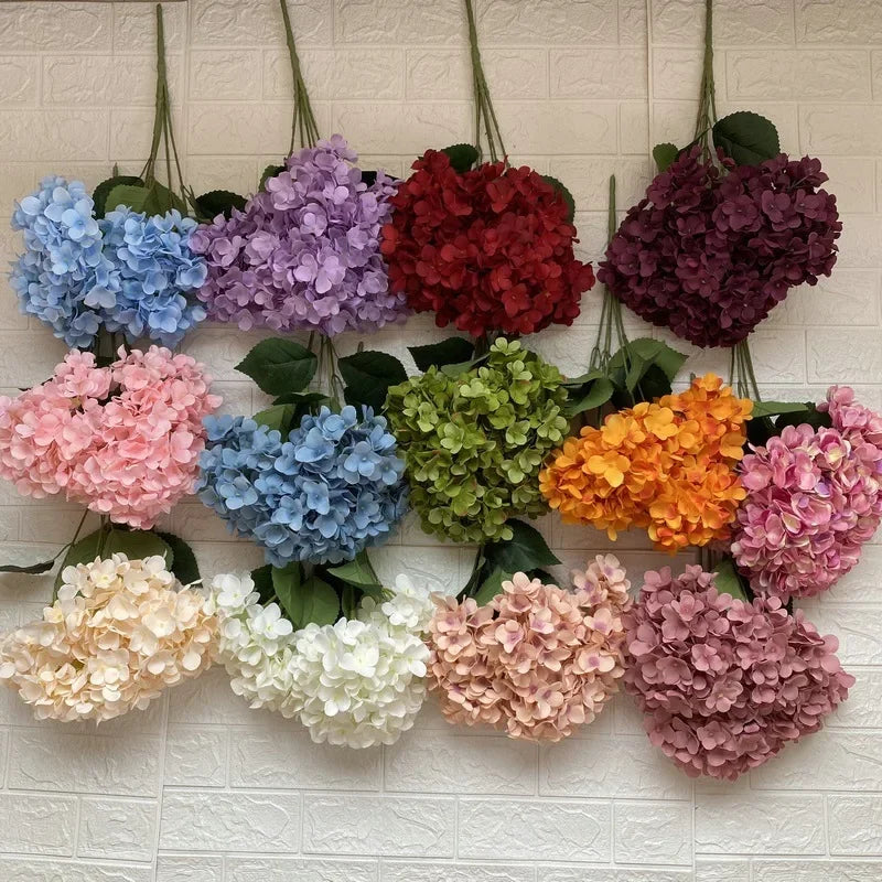 Silk hydrangea bouquet for elegant home decoration - vue 5 sur 11