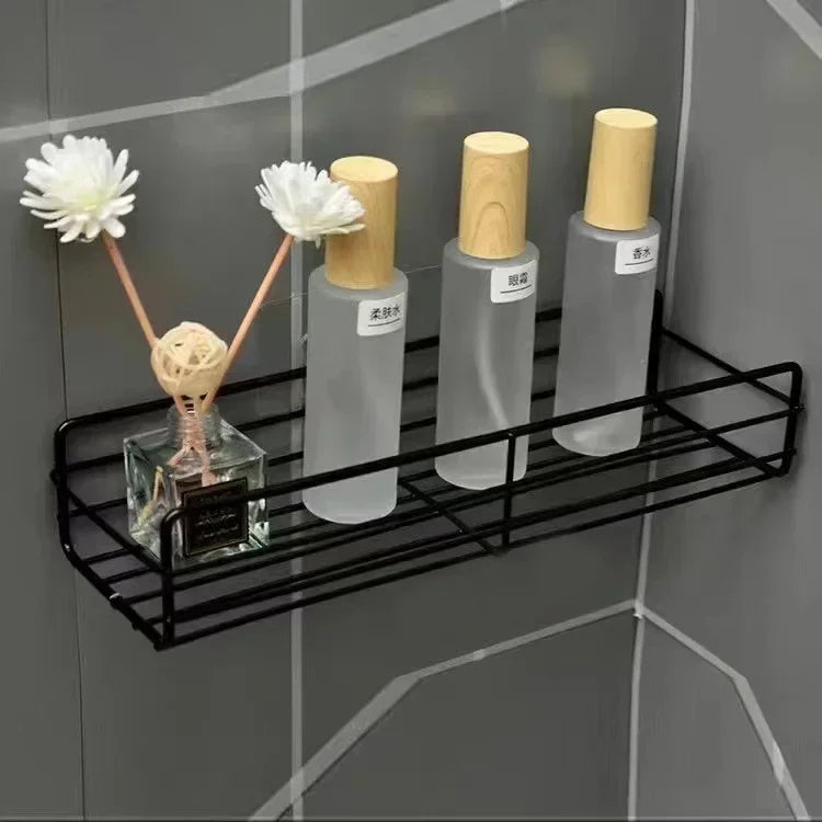 wall-mounted storage shelf for cosmetics and shampoo - vue 9 sur 10