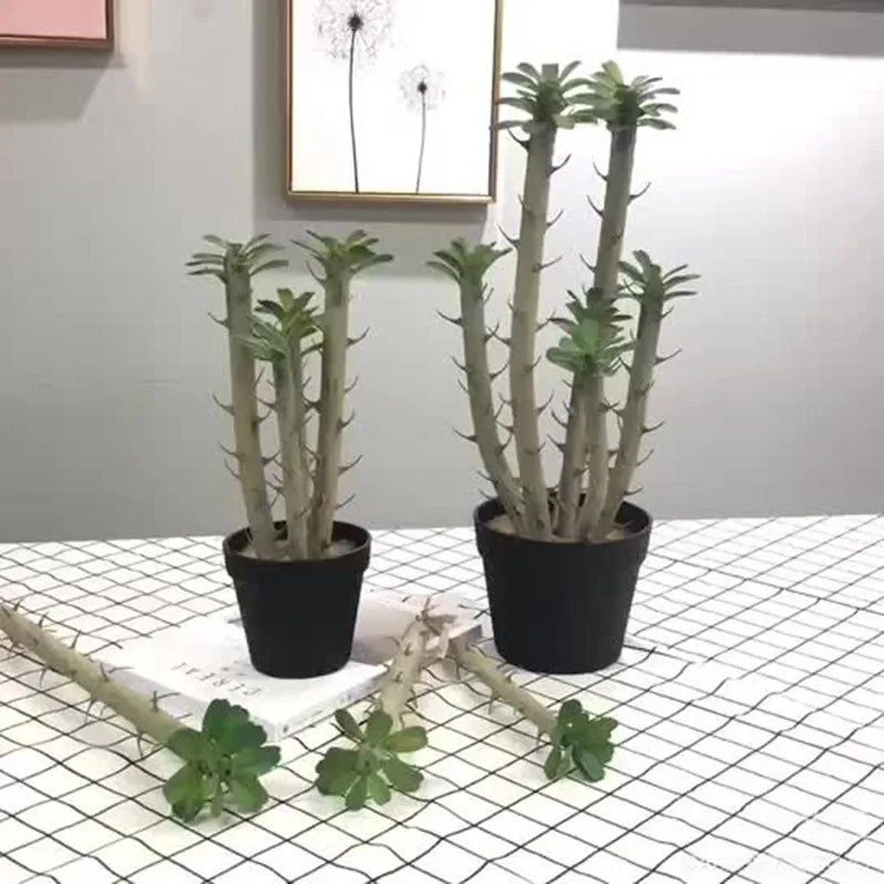Large artificial potted plant for indoor and outdoor decoration