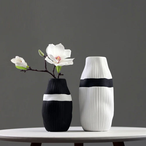 decorative striped ceramic vase for dried flowers - vue 2 sur 11
