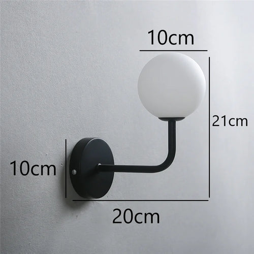 Nordic retro wall lamp with curved metal and glass globe - vue 12 sur 13