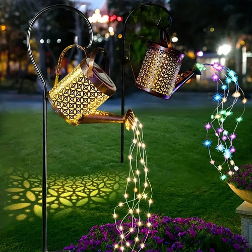 Metal solar lantern for outdoor garden decoration - vue 3 sur 7