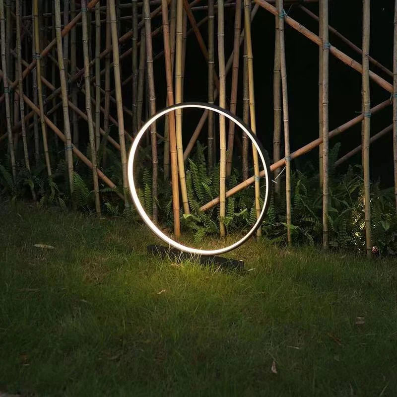 Modern waterproof garden lamp for outdoor lighting - vue 3 sur 7