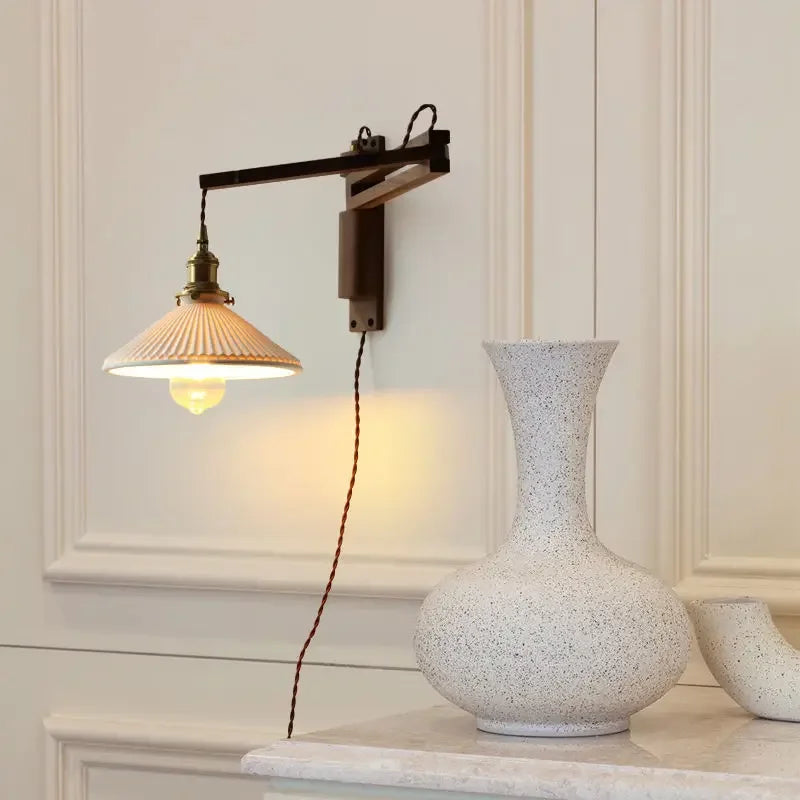 Modern walnut wood lamp with decorative LED light - vue 5 sur 21