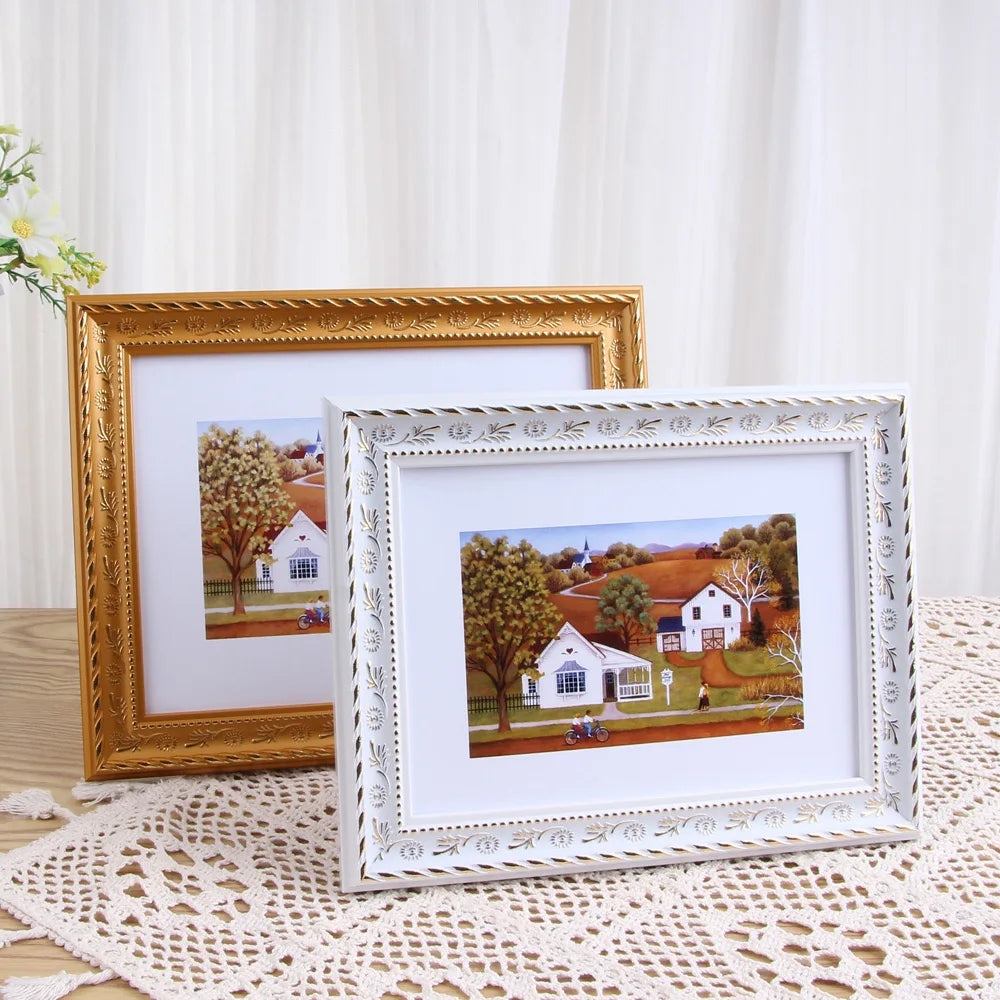 Elegant baroque gold photo frame for wall decoration