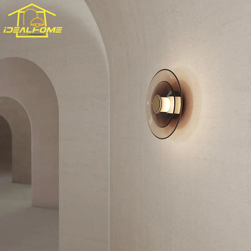 Minimalist glass art LED wall light for interior design - vue 5 sur 11