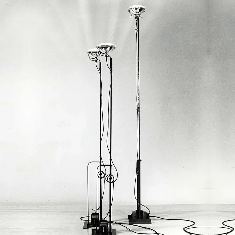classic Italian design floor lamp for modern decoration - vue 3 sur 9