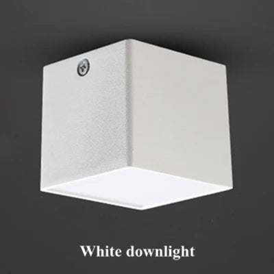 Modern creative LED ceiling light for indoor use - vue 10 sur 10