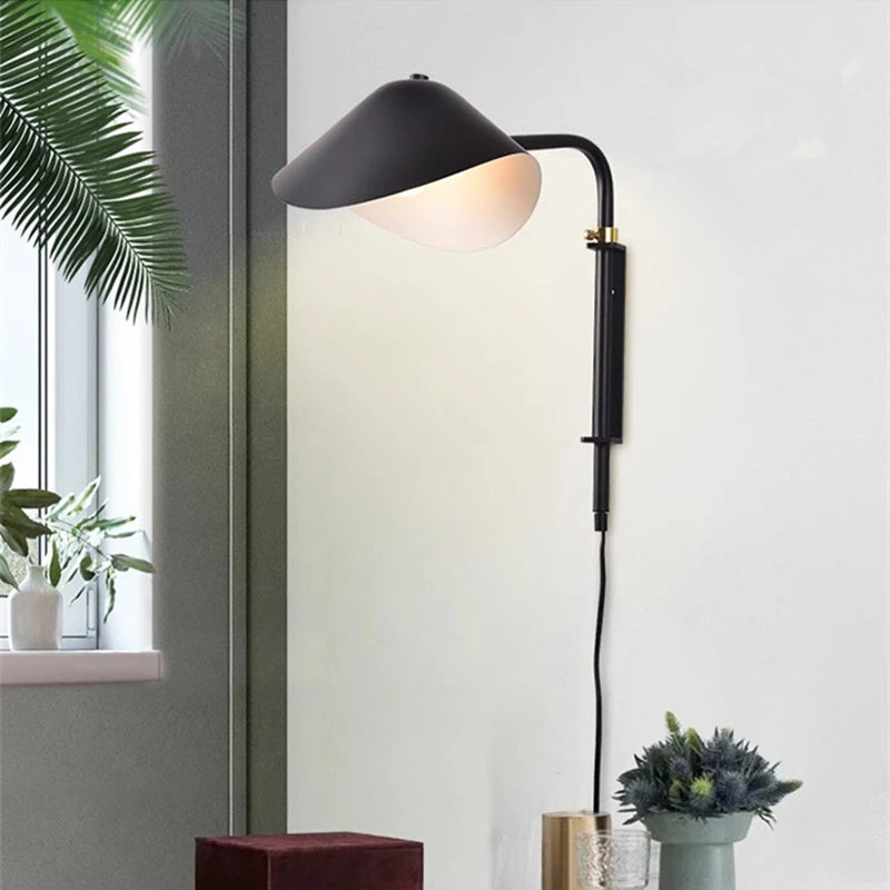 Rotating wall lamp nordic industrial style with telescopic arm