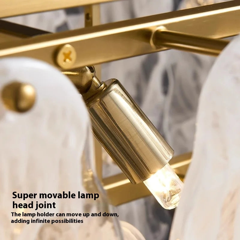 Handmade glass pendant light for a luxurious interior - vue 5 sur 8