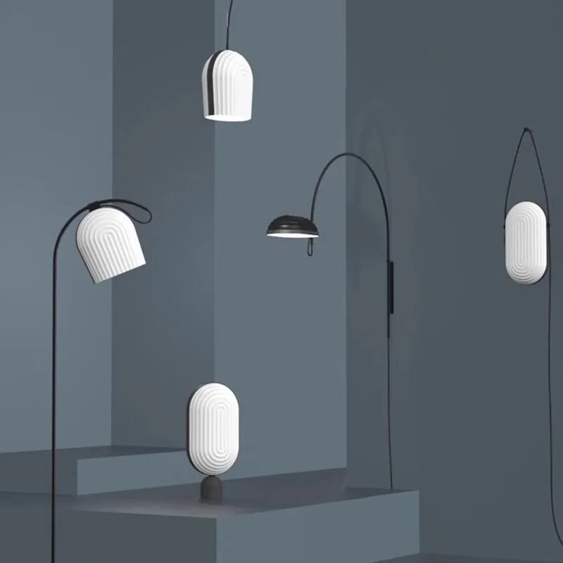 lampe de sol minimaliste pour décoration intérieure moderne
