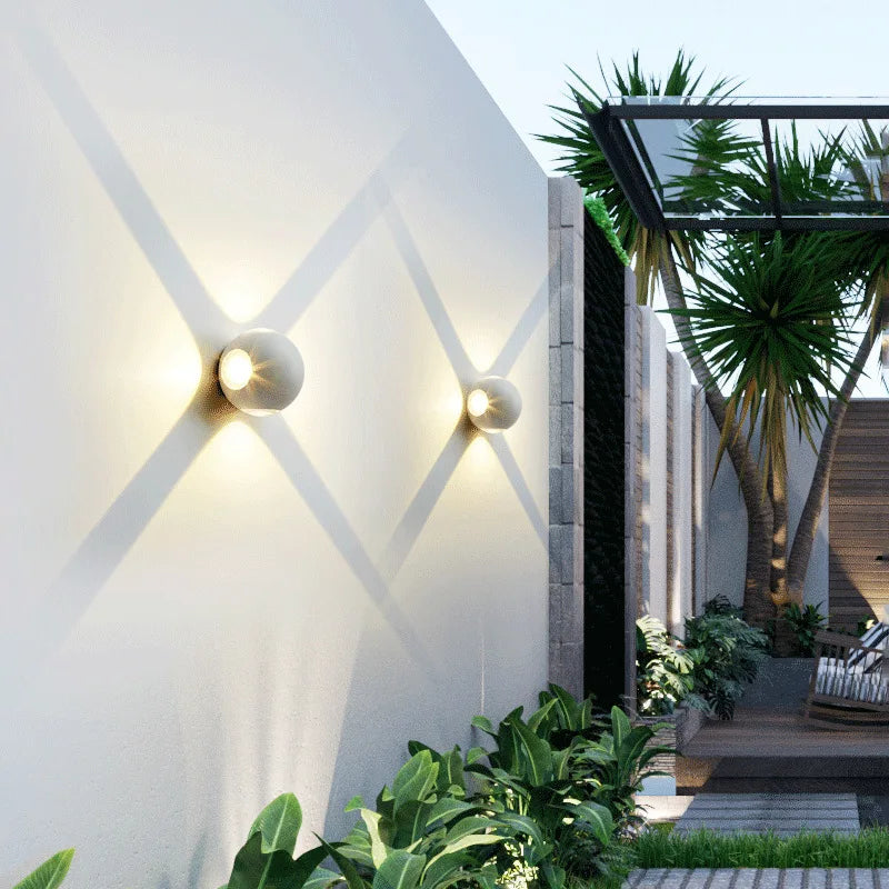 modern waterproof star and cross LED wall light for outdoor use - vue 3 sur 6
