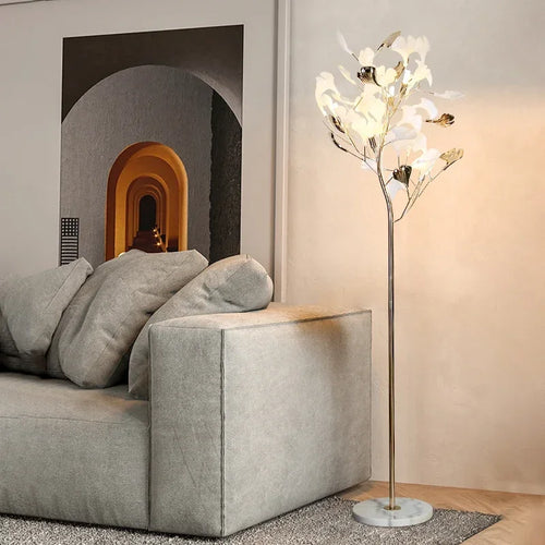 Modern nordic LED floor lamp with ginkgo flower design - vue 2 sur 7