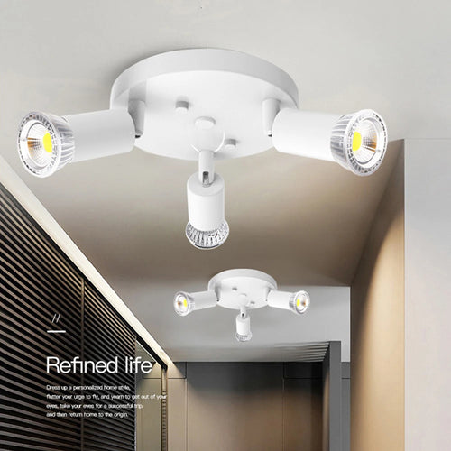 Adjustable three-head rotatable flush mount ceiling light for modern lighting - vue 2 sur 9