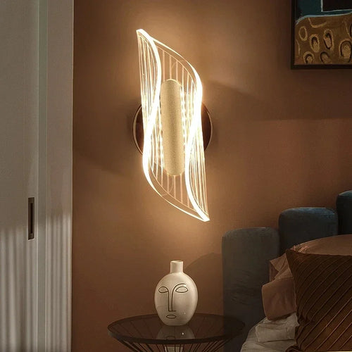 Modern luxury creative acrylic LED wall light gold or black for hallway, bedroom, bedside, corridor, home decor - vue 4 sur 11
