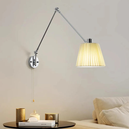 Modern telescopic wall light with adjustable swing arm and rotatable lamp - vue 2 sur 11