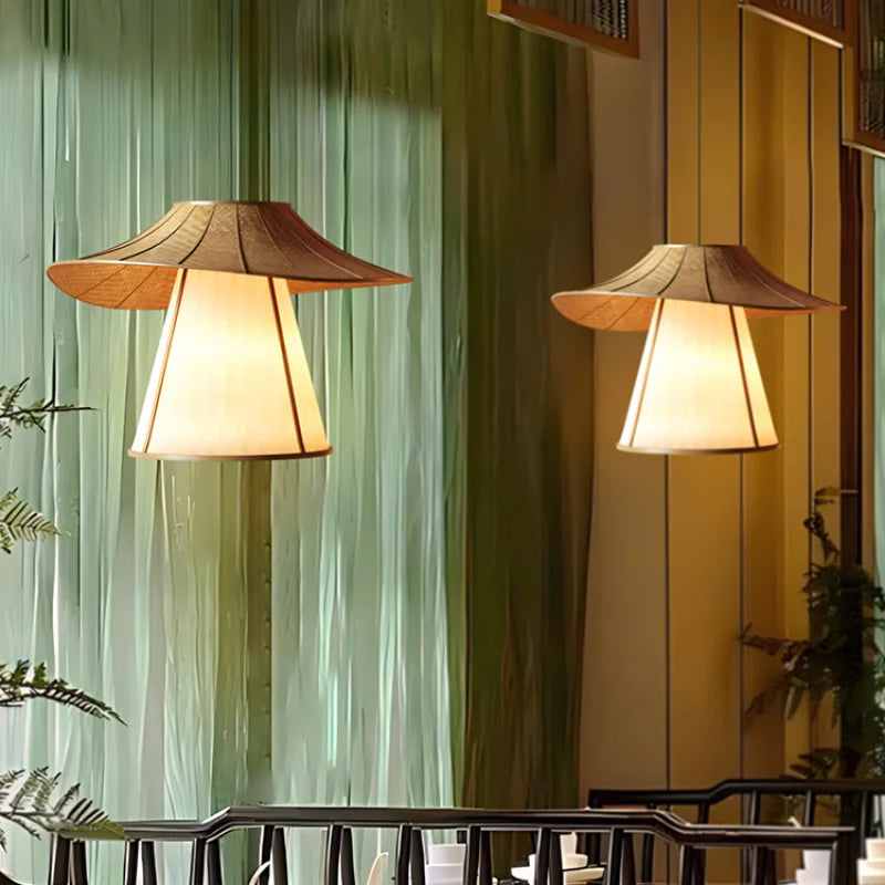 Woven rattan pendant light for decorative indoor lighting - vue 4 sur 7